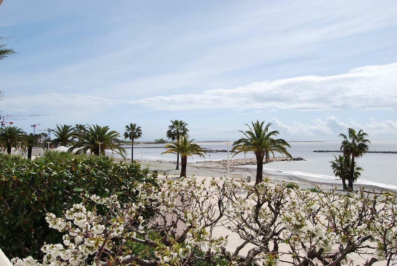 Les Voiliers Daire Saint-Laurent-du-Var Dış mekan fotoğraf